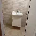 ириче 2 公寓 *